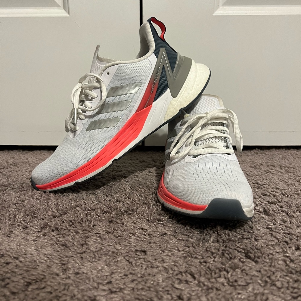 Adidas response super